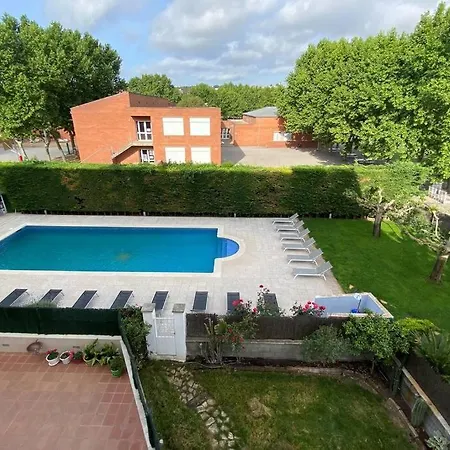 Completo Muy Cerca Del Centro Ideal Familias Con Piscina Apartment Figueres (Girona)